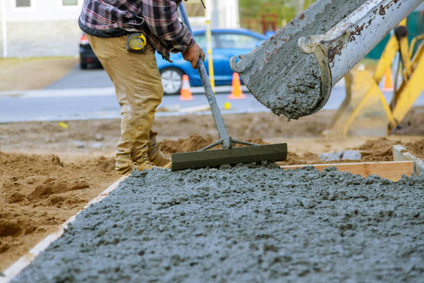 Best Concrete Patio Design and Installation in Strafford, MO